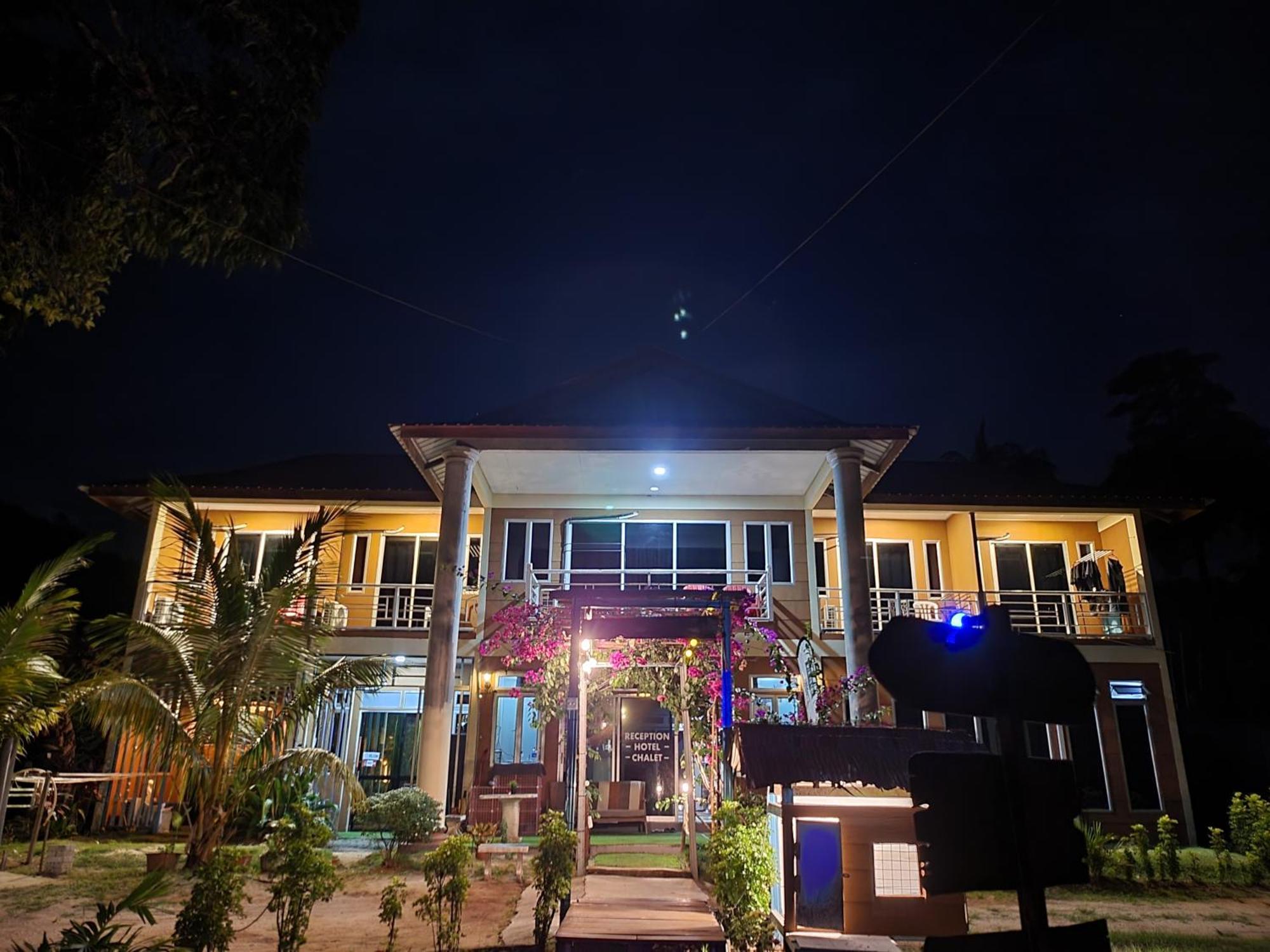 Tamara Resort Motel Kampong Juara Ngoại thất bức ảnh